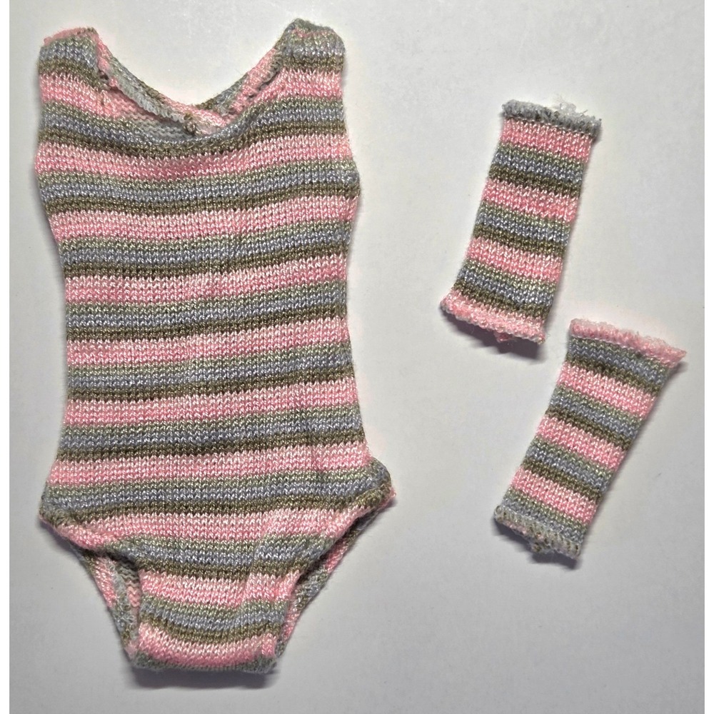 Tonner-Wilde Imagination 16" Doll Outfit "Combating Fatigue" (As shown) - Picture 5 of 10